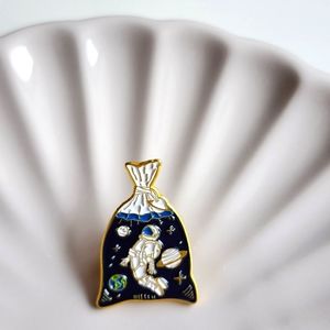 2 left❗⭐Astronaut Galaxy Pin
